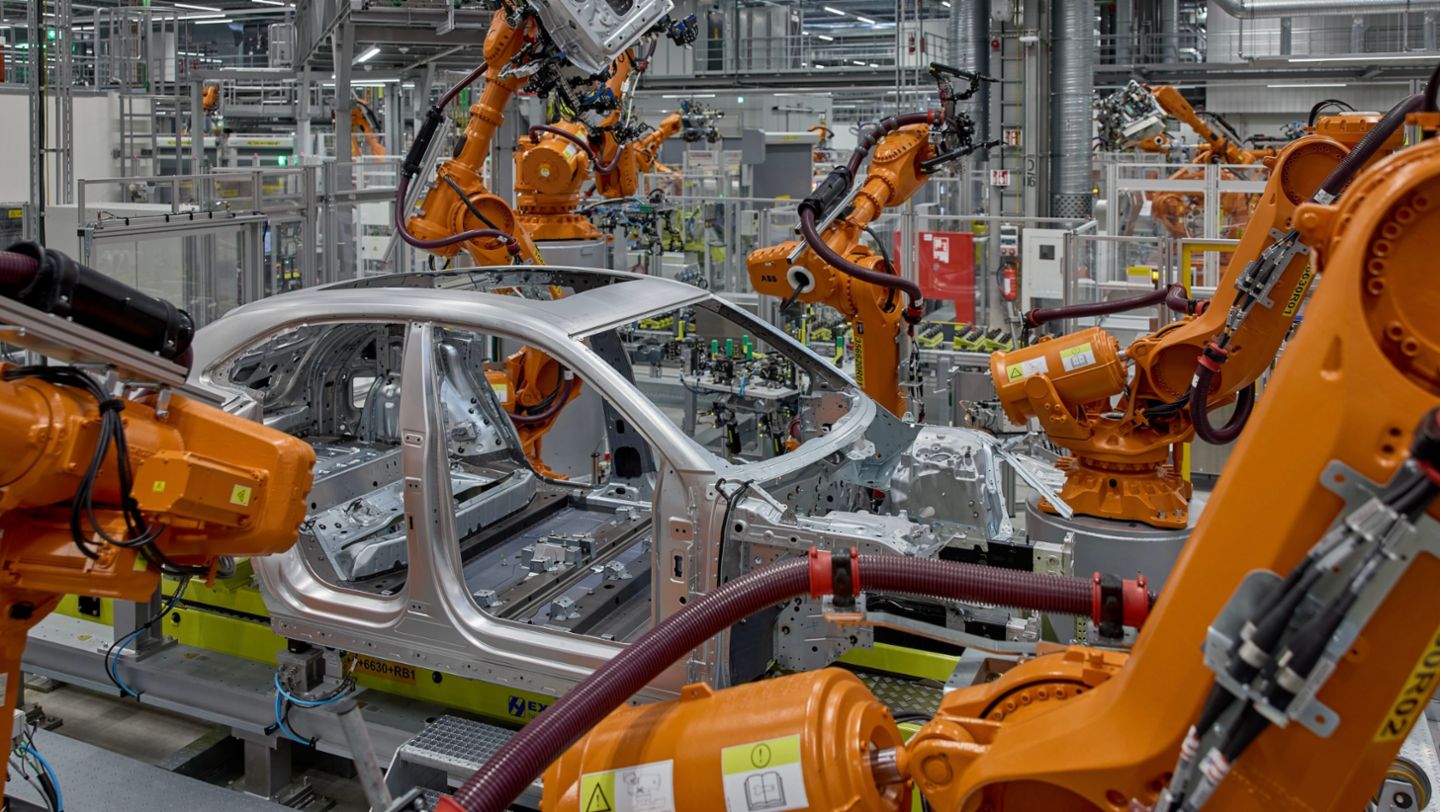 Body construction facility, Porsche plant Leipzig, 2024, Porsche AG