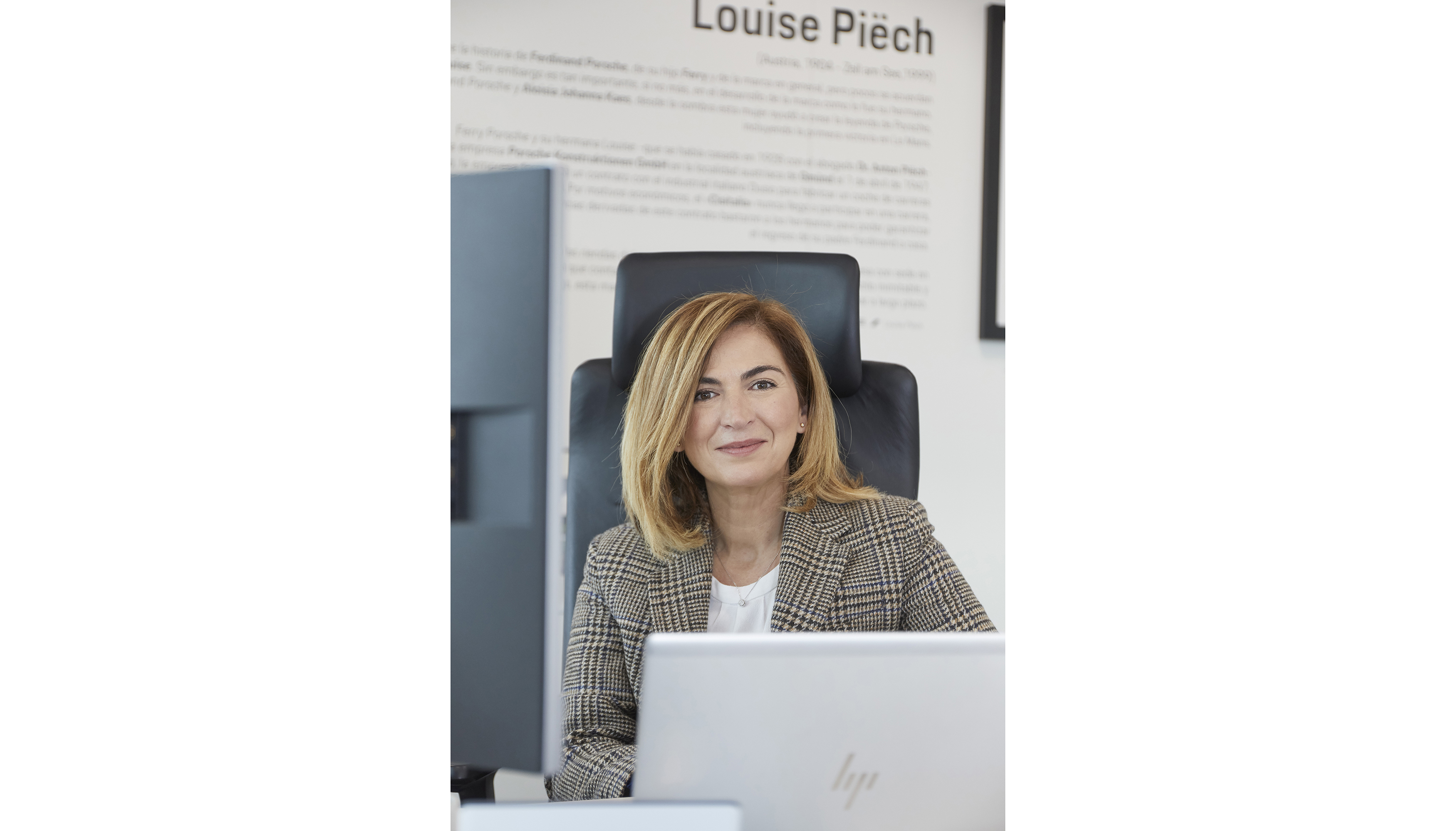 Teresa Mínguez, Directora de Asuntos Legales y Compliance de Porsche Ibérica, 2022, Porsche Ibérica